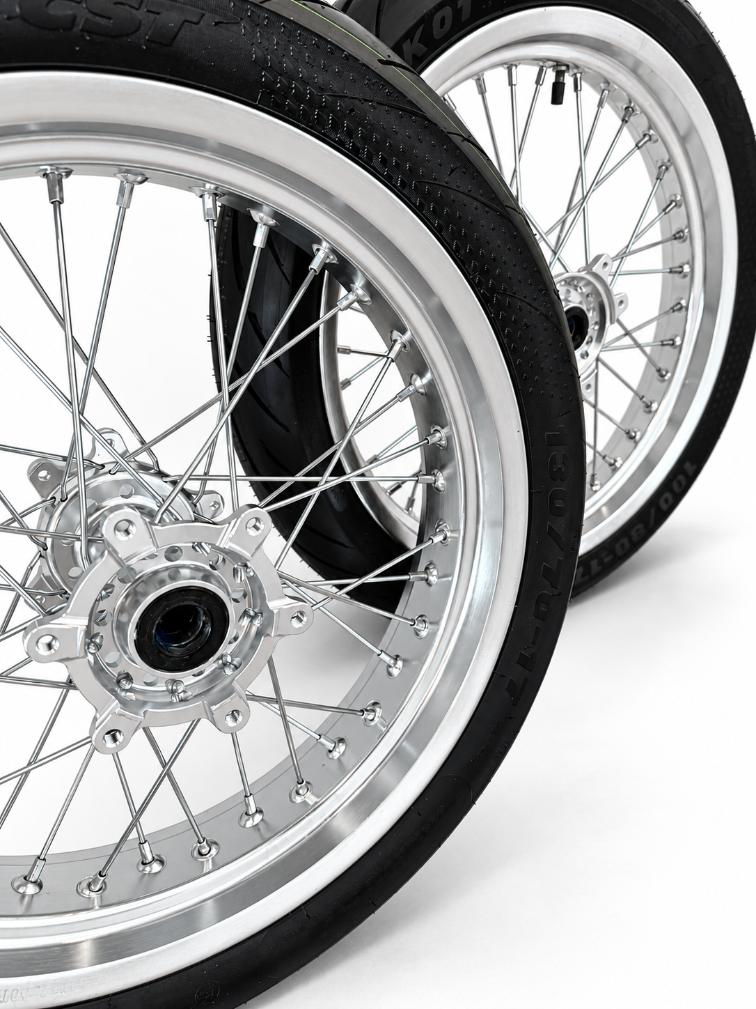 Kit Supermotard 17 pouces pour Chrome Ultra Bee - Jeu de roues complet